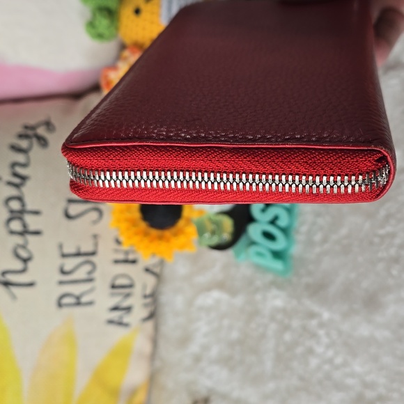 Valentina  Red Leather Zip Around Accordian Women's Wallet - Picture 5 of 15